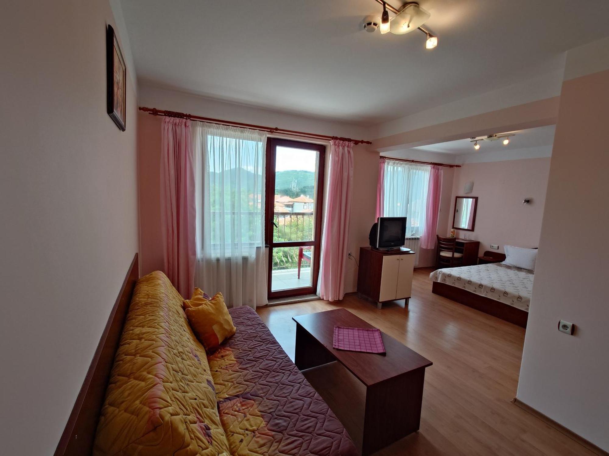 Boryka Family Hotel Asikoria Exterior foto